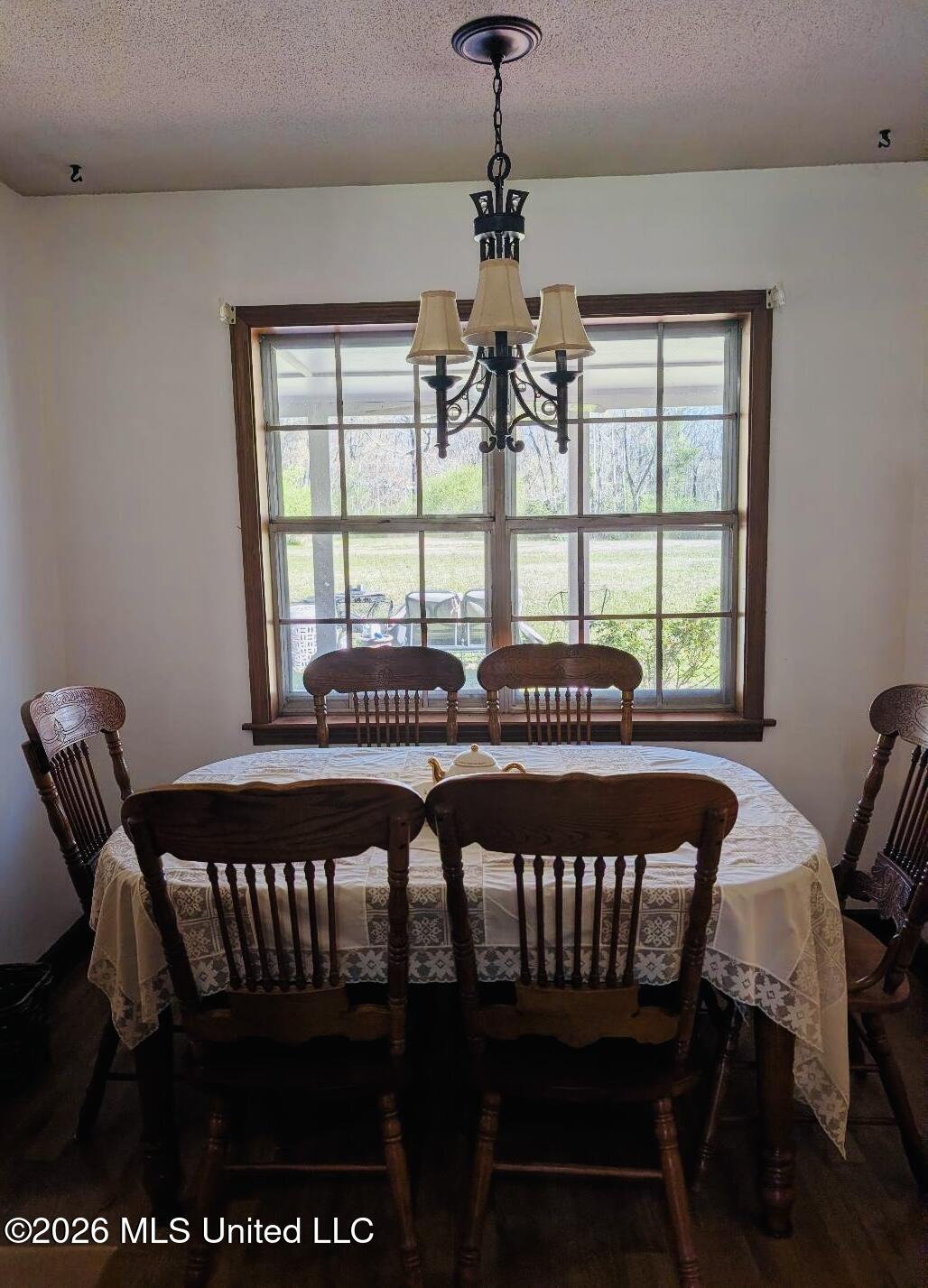 5656 Coleman Road Olive Branch, MS 38654 - Photo 19 of 42 Kitchen Eating Area
