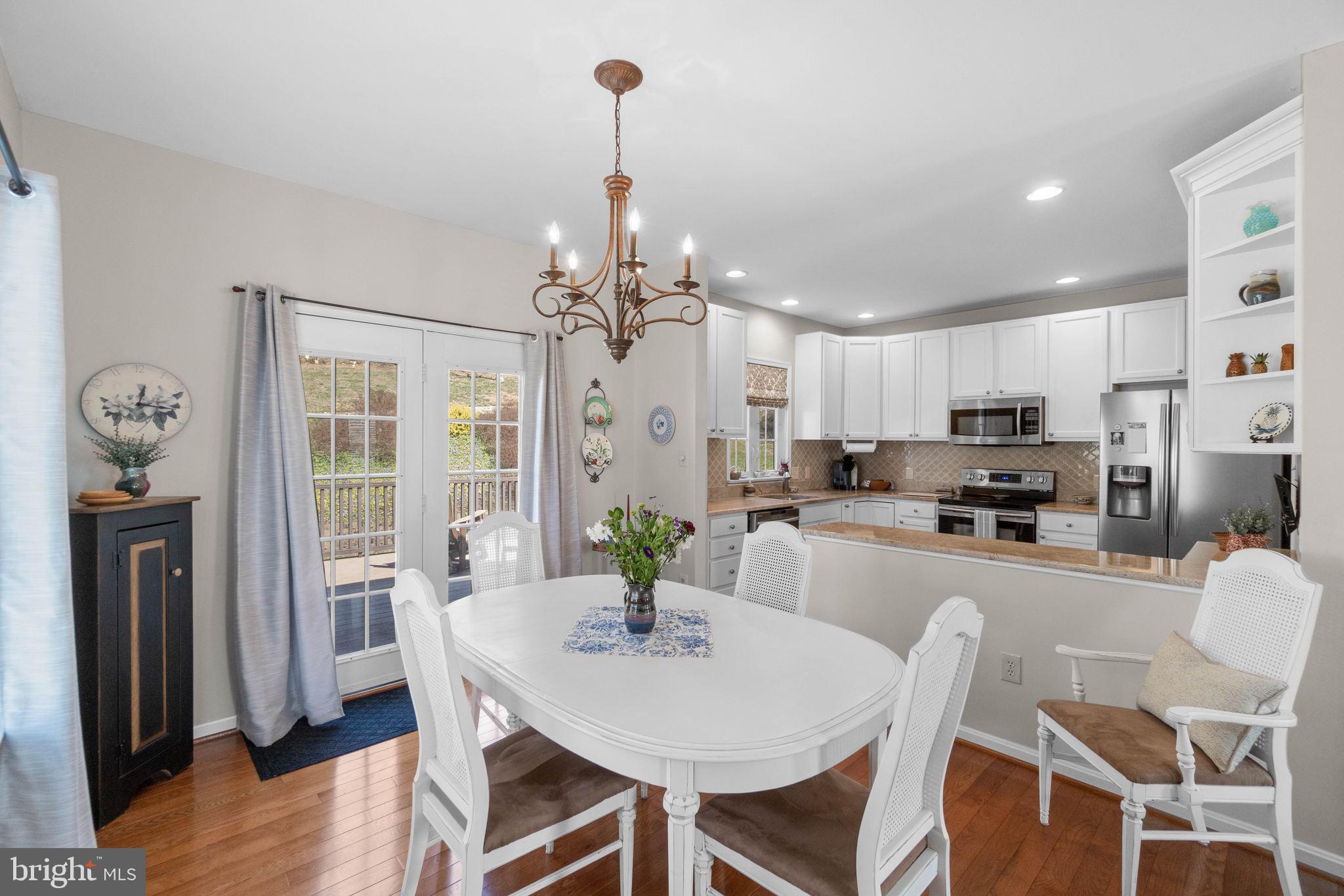 10461 Carlyn Ridge Road Damascus, MD 20872 - Photo 7 of 45 Gallery Image 7