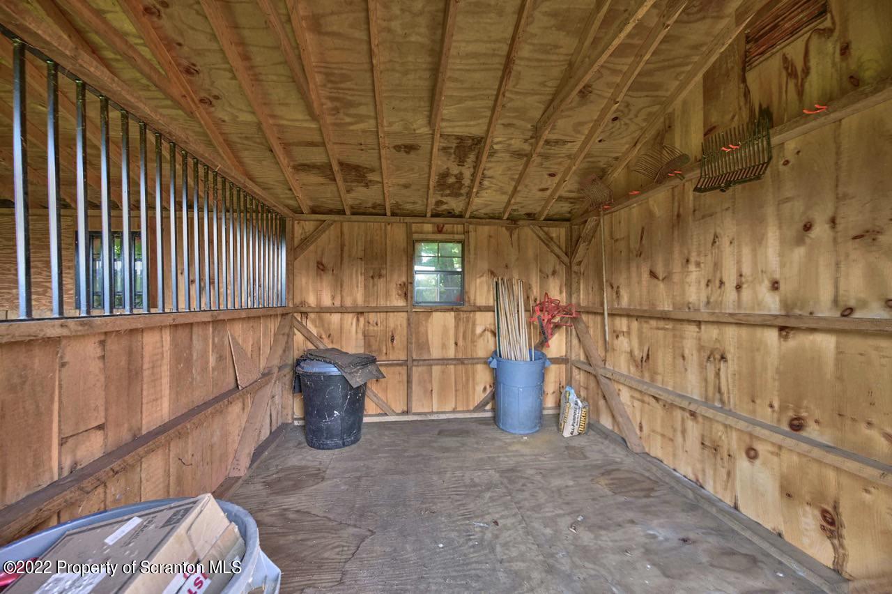 73 Forks Bridge Road Newfoundland, PA 18445 - Photo 53 of 55 a view of entryway
