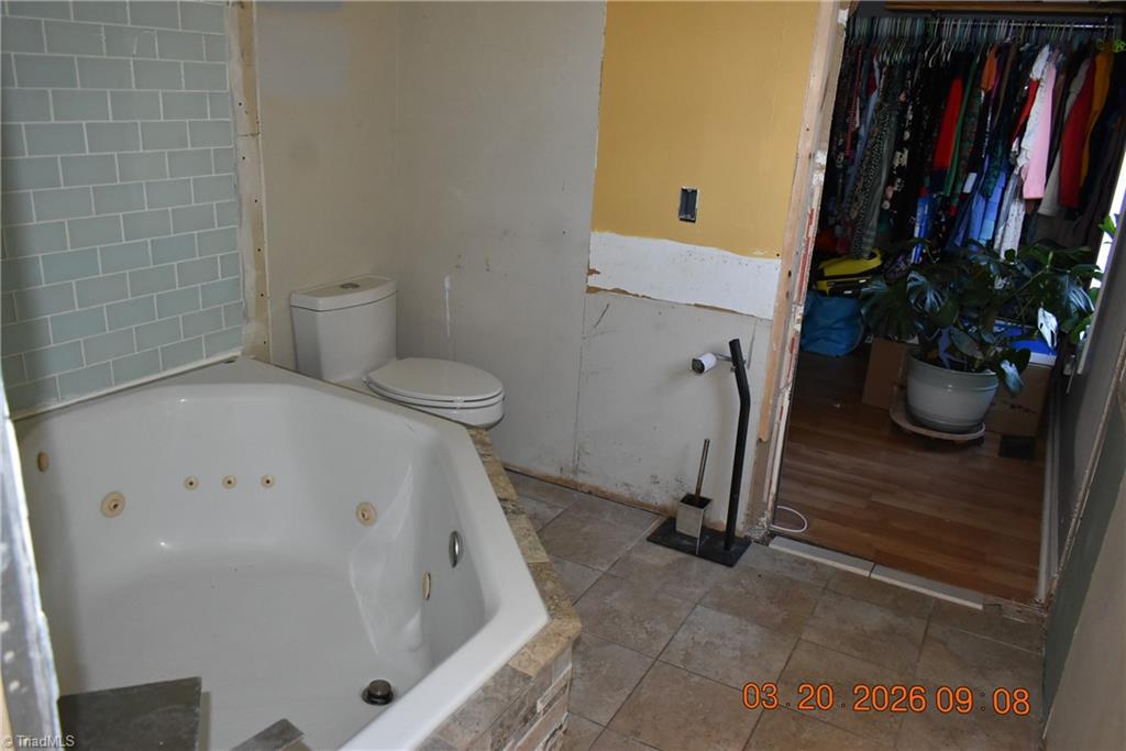 6640 Lake Brandt Road Summerfield, NC 27358 - Photo 13 of 20