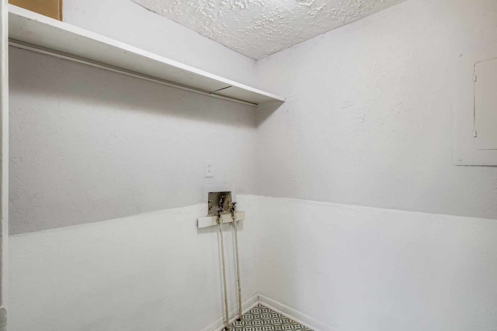 810 Bellevue Road, Unit 120 Nashville, TN 37221 - Photo 21 of 33 a view of small space