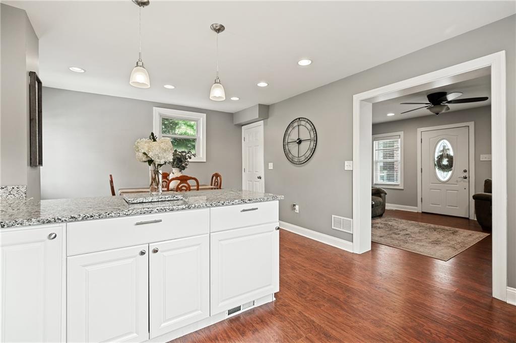 5311 Perrysville Road Pittsburgh, PA 15229 - Photo 10 of 23 Gallery Image 10