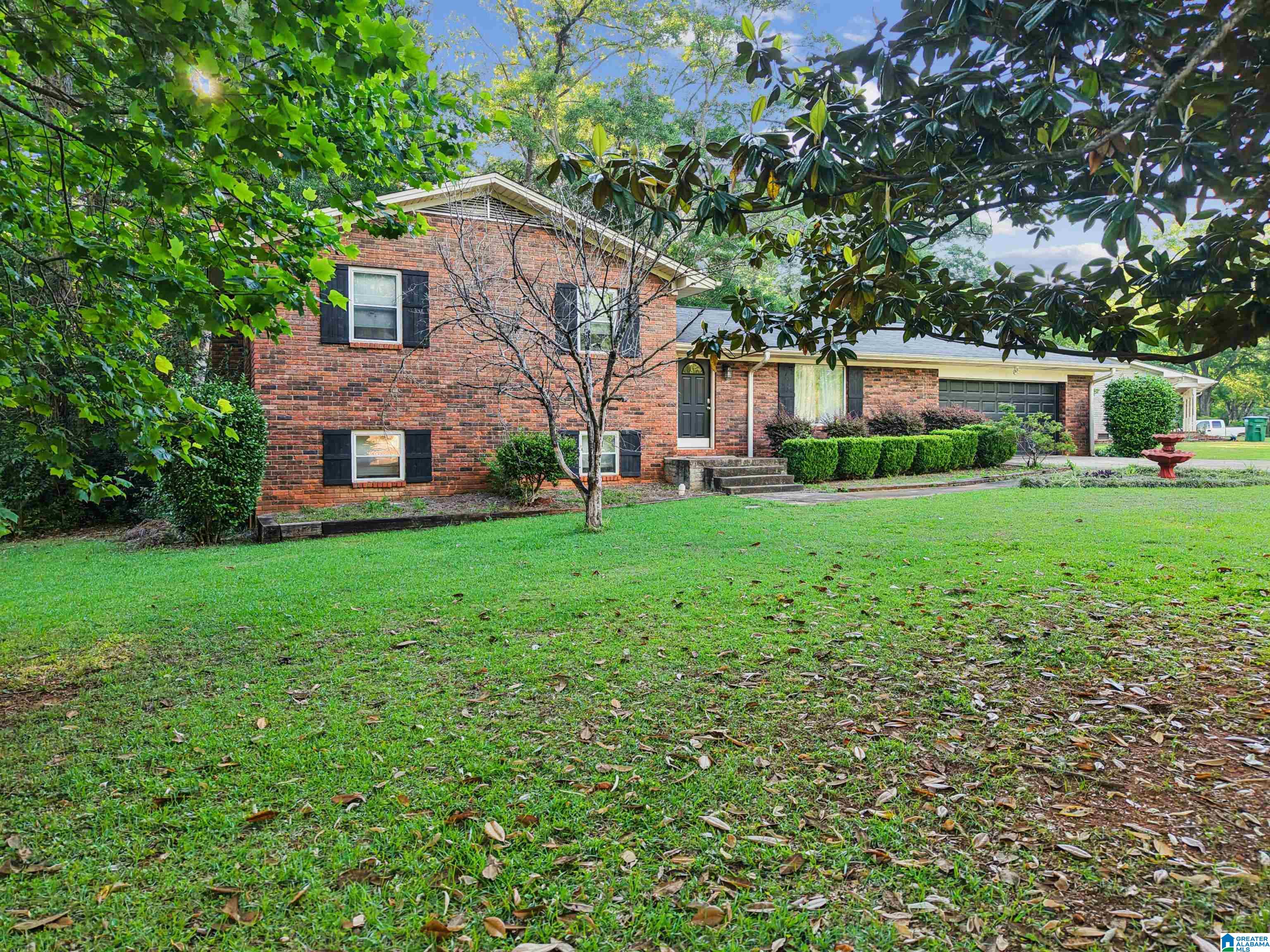 335 Cherokee Street Montevallo, AL 35115 - Photo 3 of 40