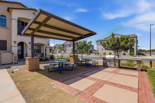 $2,550 | 4118 East Brisa Drive, Gilbert, AZ 85296
