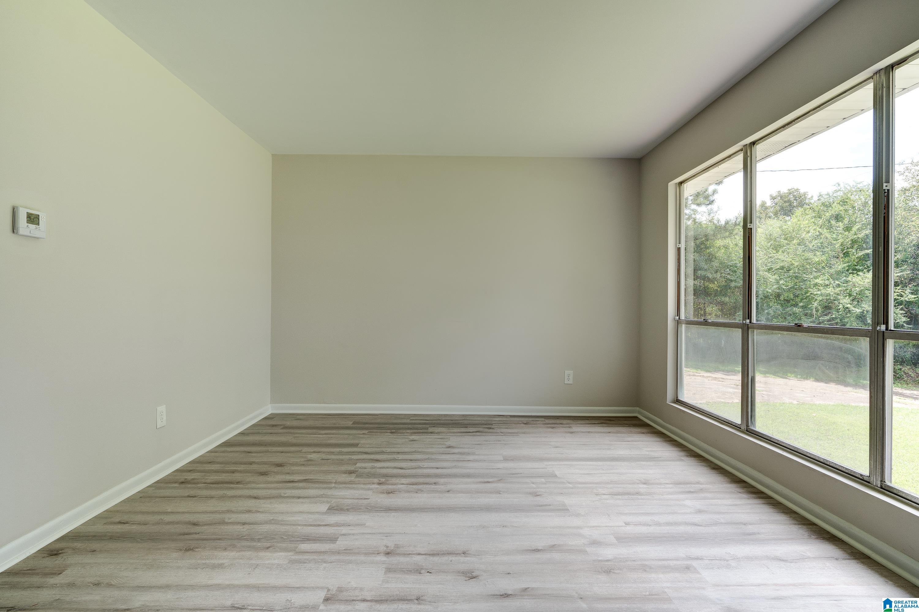 690 Dates Circle Bessemer, AL 35023 - Photo 4 of 23