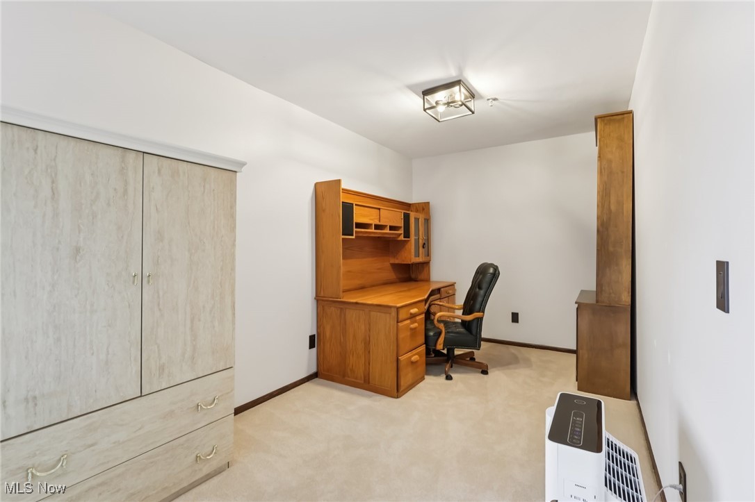 19510 Lorain Road, Unit 302 Cleveland, OH 44126 - Photo 18 of 20 Gallery Image 18