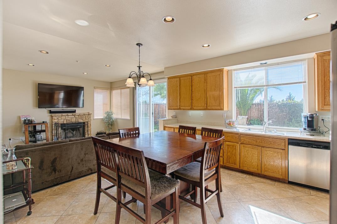 482 Poppy Way Aptos, CA 95003 - Photo 5 of 26