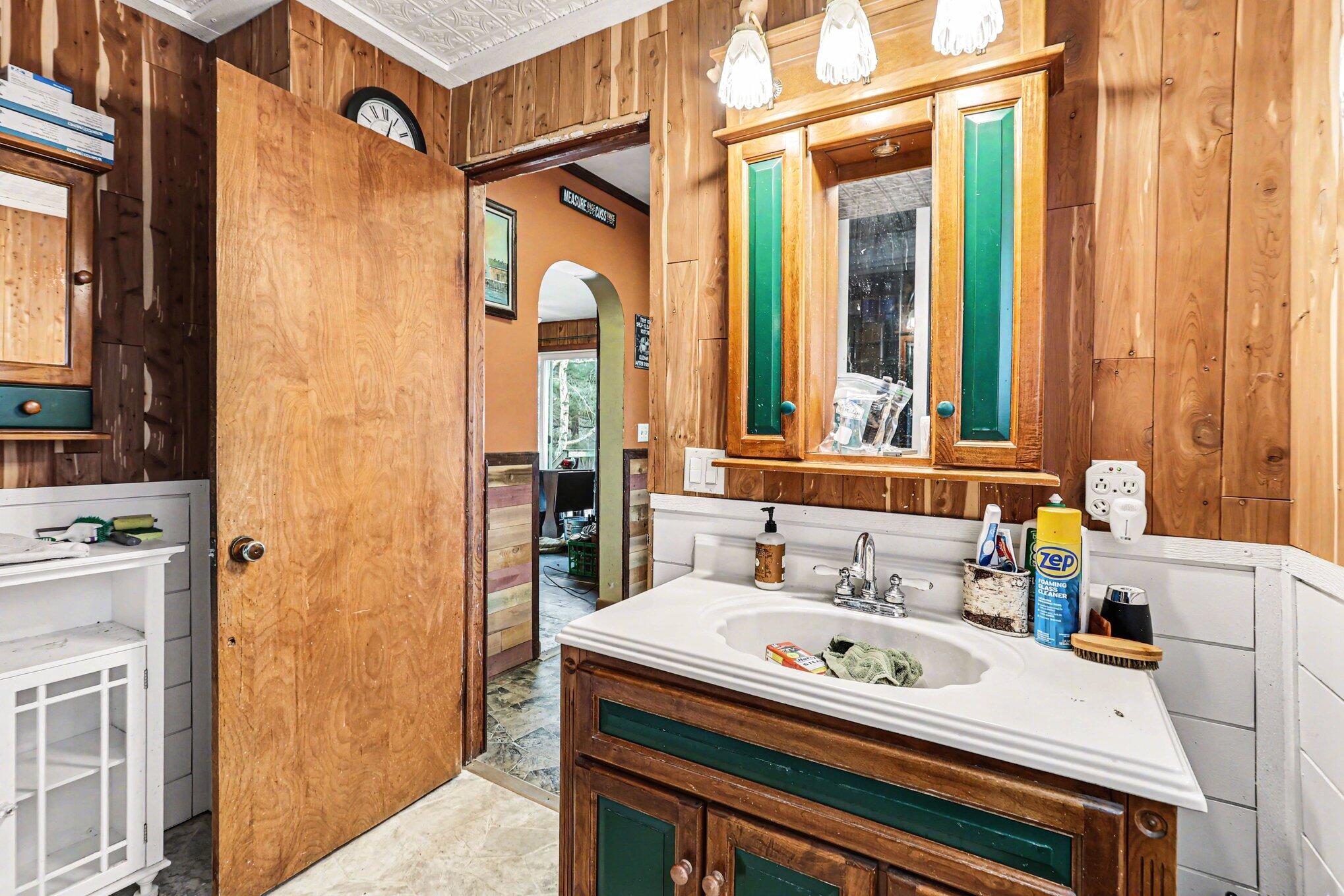 2750 Swaffer Road Millington, MI 48746 - Photo 19 of 35 017_file_6422