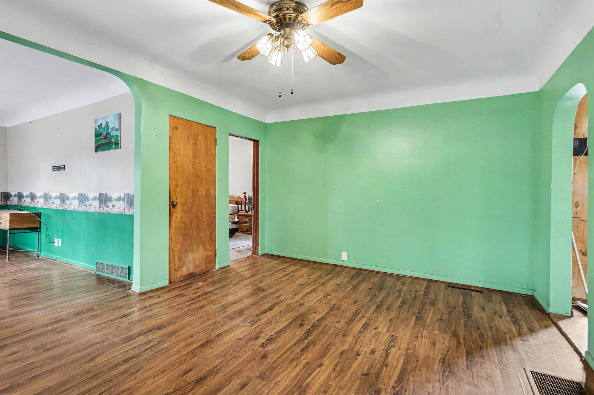 2750 Swaffer Road Millington, MI 48746 - Photo 8 of 35 006_file_9316