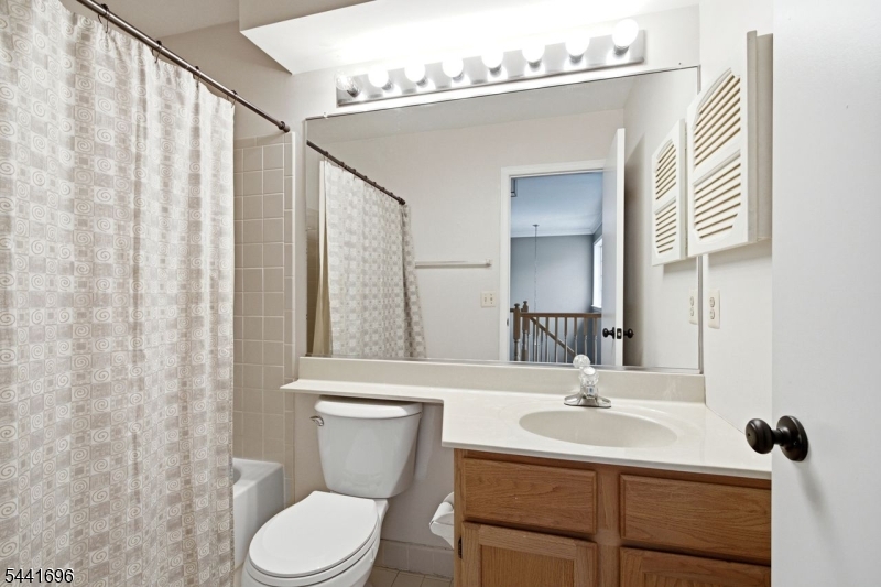 45 Weatherhill Road Hamburg, NJ 07419 - Photo 20 of 25