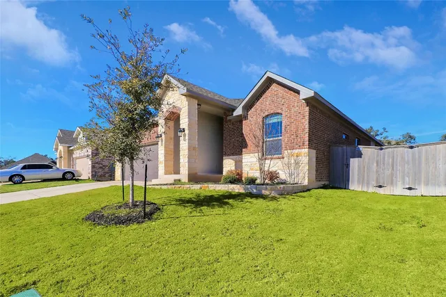$2,300 | 205 Scenic Hills Circle, Georgetown, TX 78628