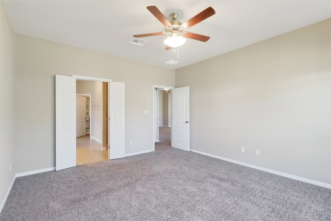 205 Scenic Hills Circle Georgetown, TX 78628 - Photo 14 of 28