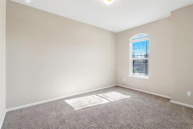 $2,300 | 205 Scenic Hills Circle, Georgetown, TX 78628