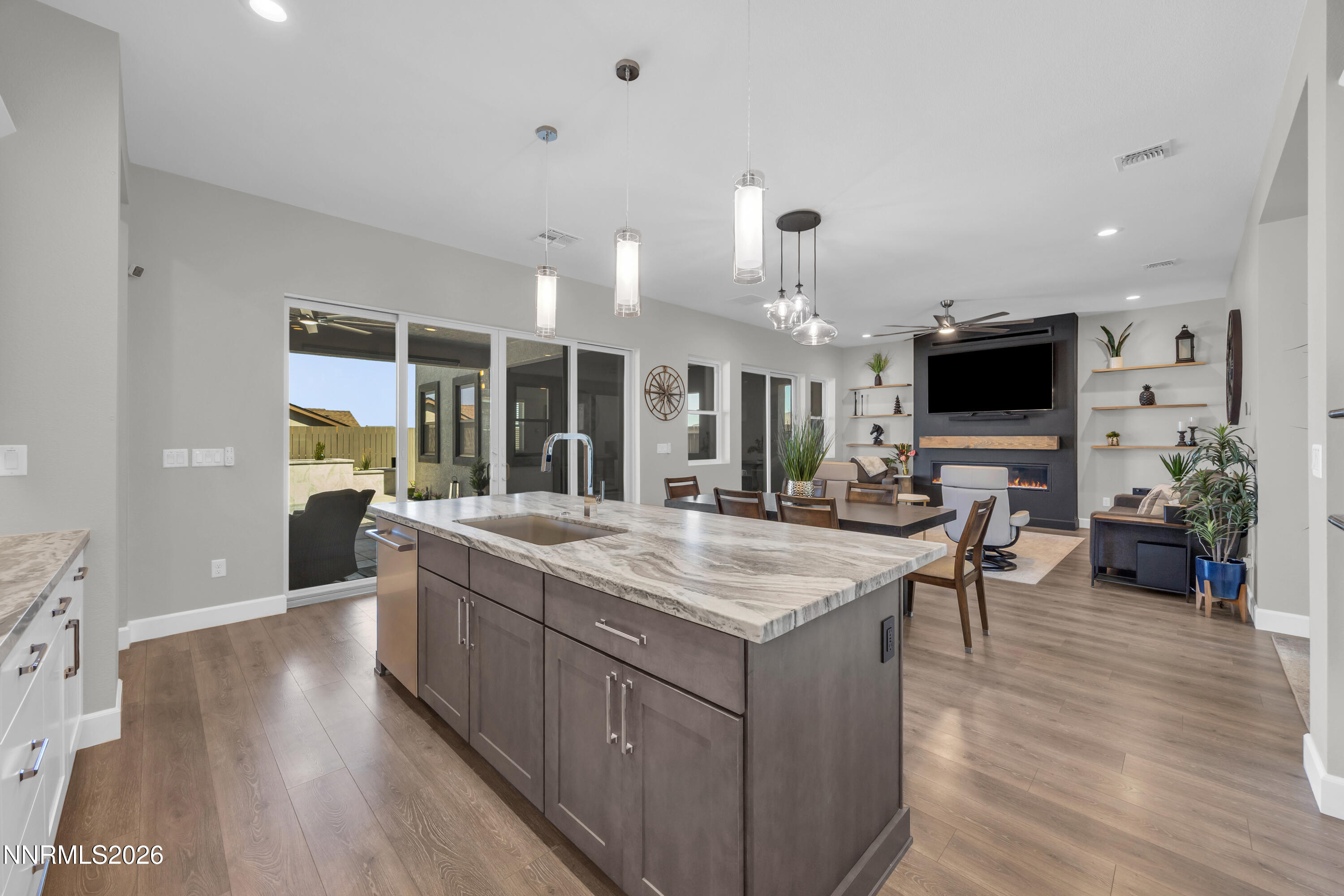 2443 Kate's Bridge Drive Reno, NV 89521 - Photo 9 of 53 32_img_3755