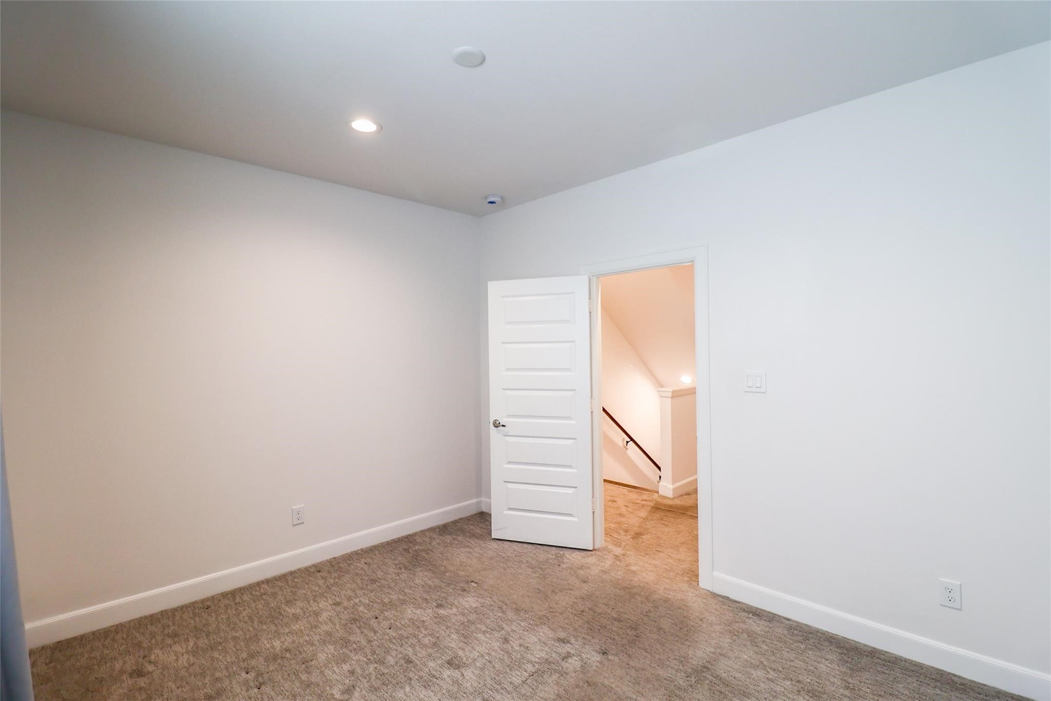 2745 Clinton Drive Houston, TX 77020 - Photo 17 of 32 a view of an empty room