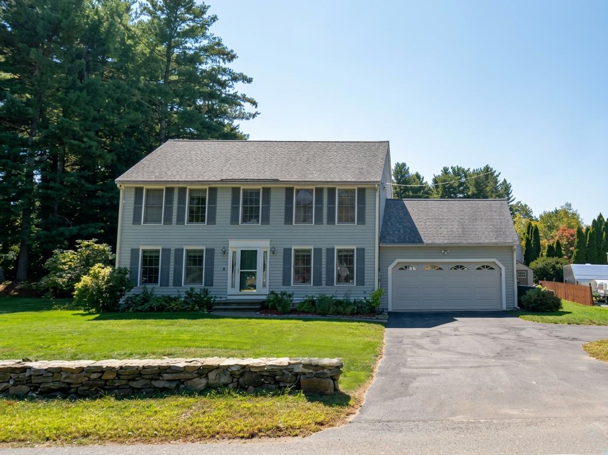 141 Ridge Road Nashua, NH 03062 - Photo 1 of 22 Gallery Image 1