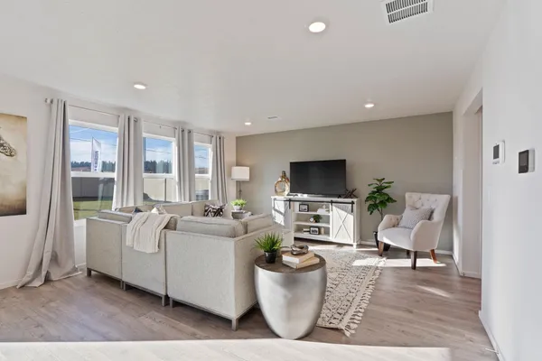 $409,995 | 1561 East A Street, Deer Park, WA 99006