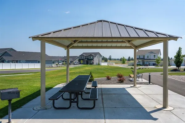 $409,995 | 1561 East A Street, Deer Park, WA 99006
