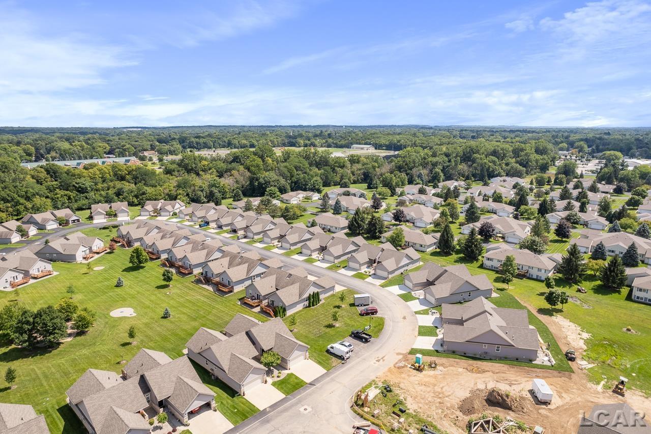 1194 Ridge Lane Tecumseh, MI 49286 - Photo 7 of 35 50100385-6.JPG