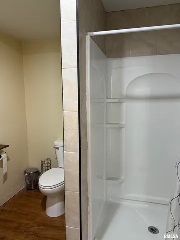 $169,000 | 2407 Selmaville Road, Salem, IL 62881