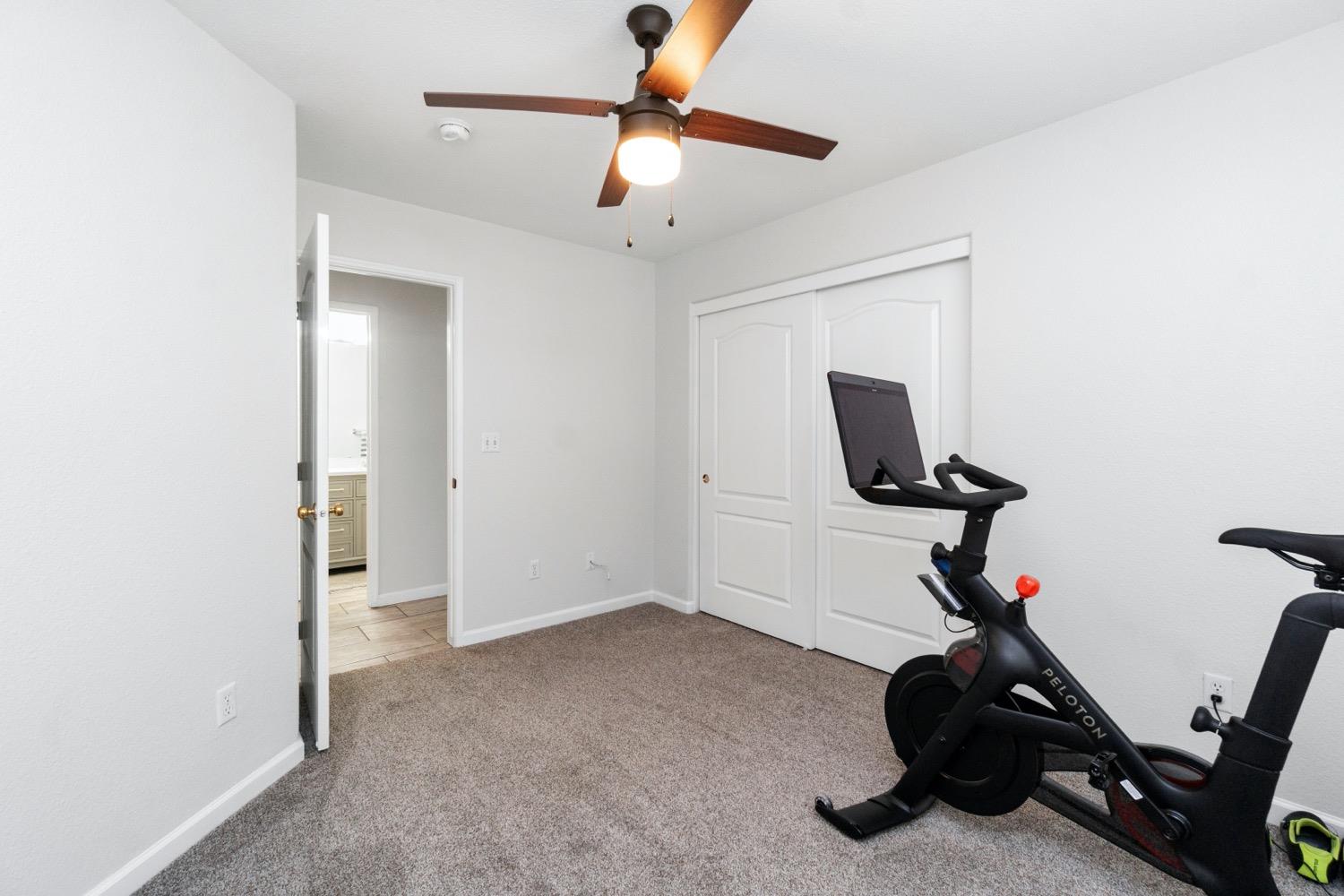 1435 Summerwind Drive Lemoore, CA 93245 - Photo 18 of 32 a view of entryway with workspace