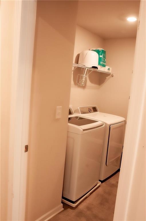 3605 Broadwick Lane Stonecrest, GA 30038 - Photo 13 of 18 a utility room with dryer and washer