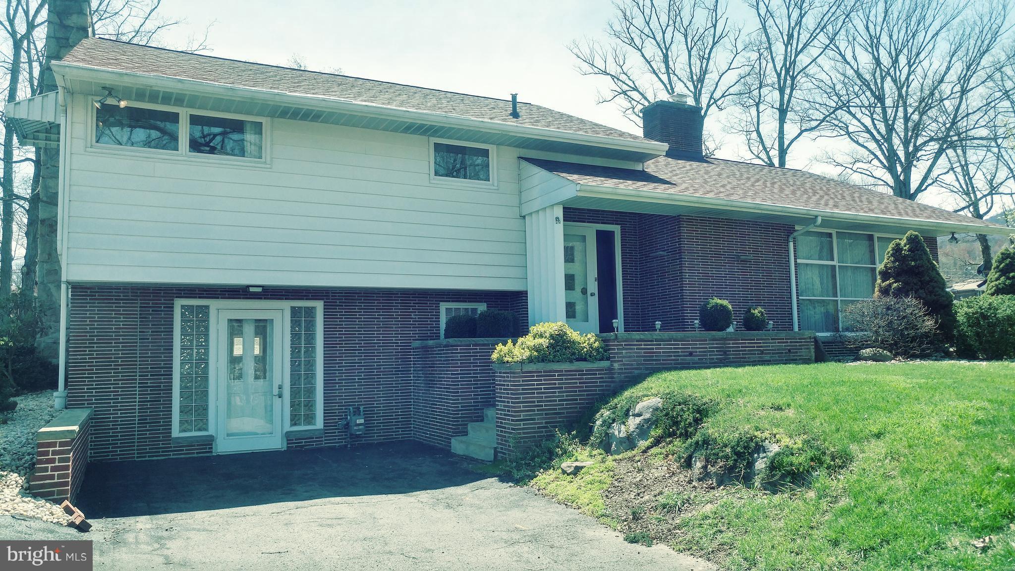 1229 Braddock Road Lavale, MD 21502 - Photo 2 of 19 Imagine this as your new home!