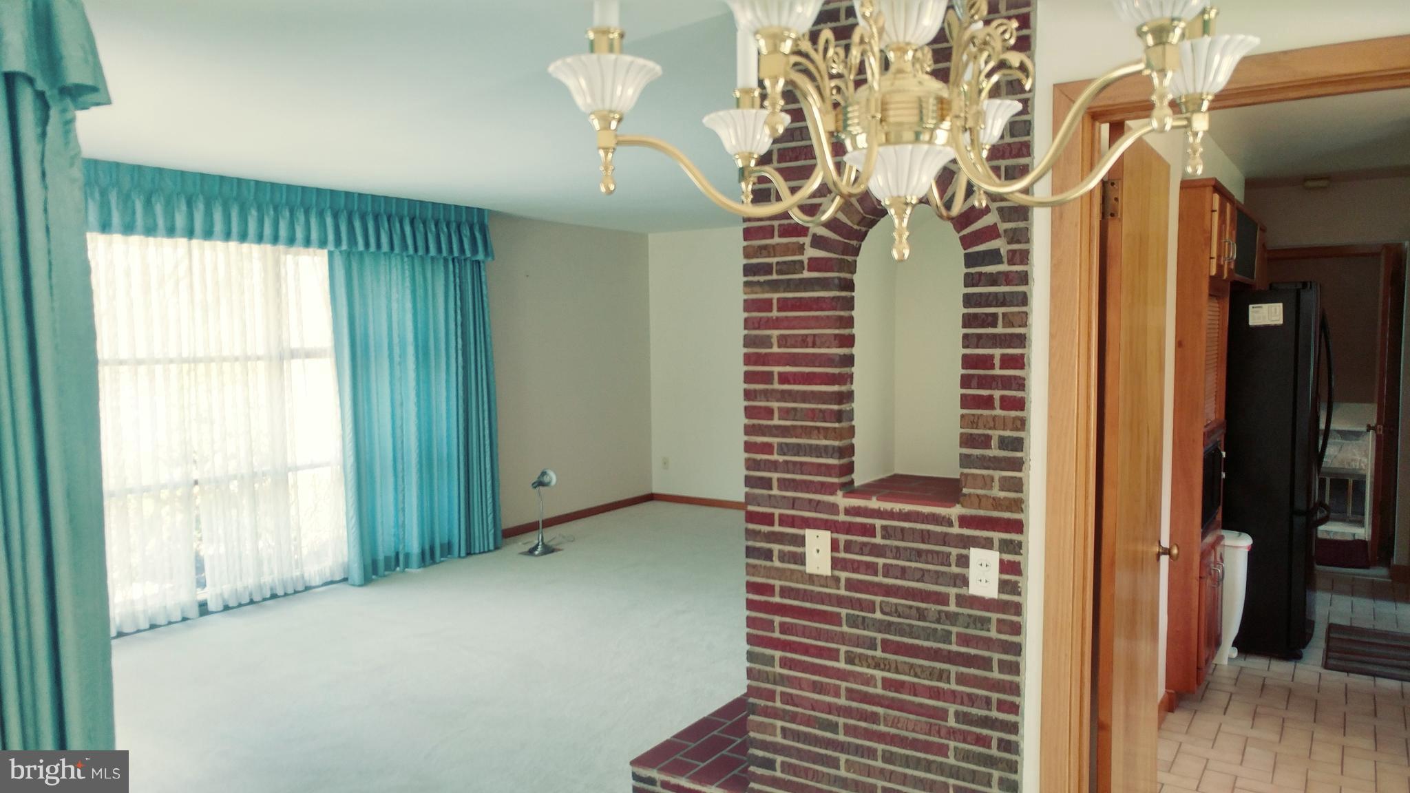 1229 Braddock Road Lavale, MD 21502 - Photo 10 of 19 Oak floors under carpet?? Owner says yes!!