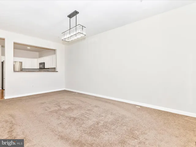 $399,951 | 7096 Water Oak Road, Unit 121, Elkridge, MD 21075