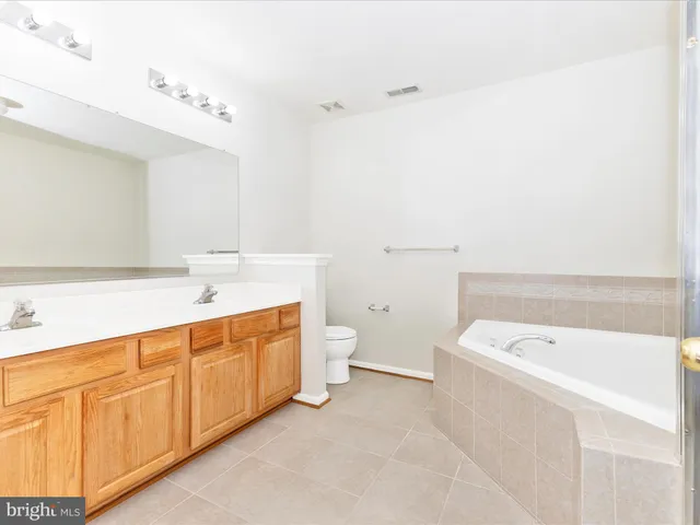 $399,951 | 7096 Water Oak Road, Unit 121, Elkridge, MD 21075