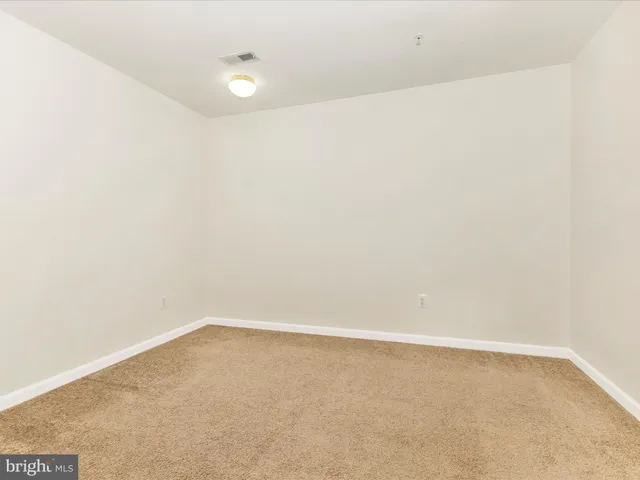 $399,951 | 7096 Water Oak Road, Unit 121, Elkridge, MD 21075