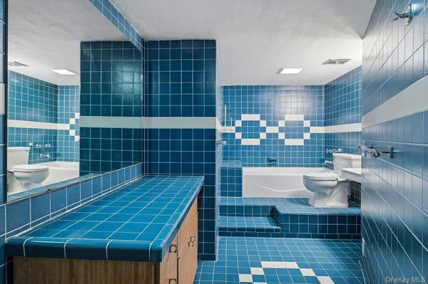 $3,900 | 35 Yennicock Avenue, Port Washington, NY 11050