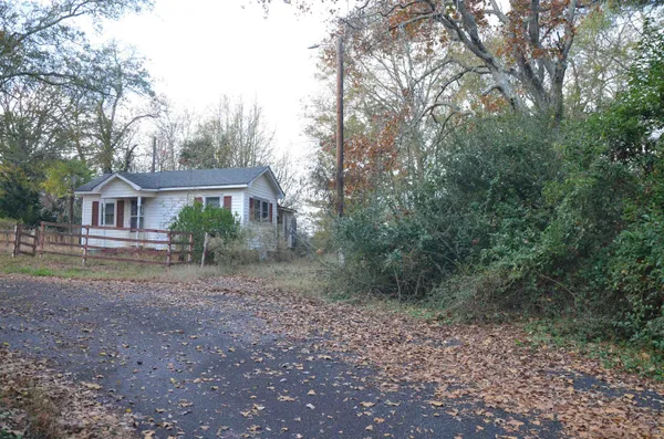 $100,000 | 105 Mauldin Circle, Iva, SC 29655