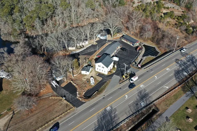 $2,600 | 825 Scenic Highway, Unit 12, Bourne, MA 02532