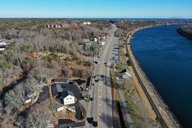 $2,600 | 825 Scenic Highway, Unit 12, Bourne, MA 02532