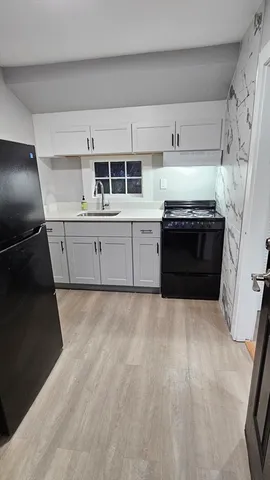 $2,600 | 825 Scenic Highway, Unit 12, Bourne, MA 02532