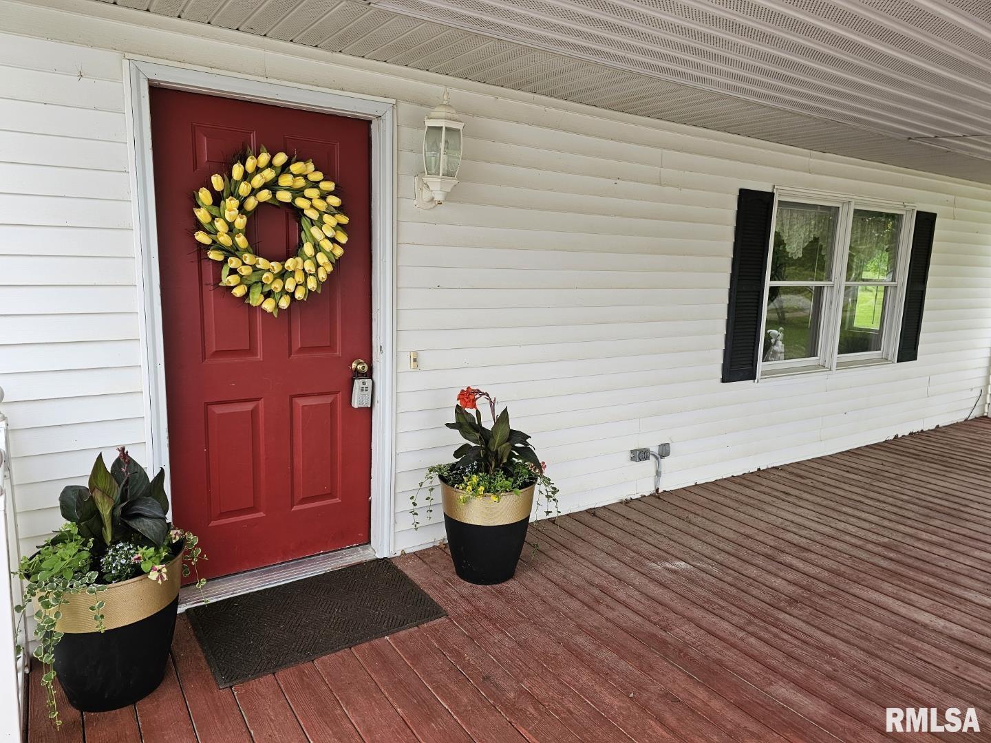 16485 East Robin Road Mount Vernon, IL 62864 - Photo 13 of 51 a view of a entryway door of house