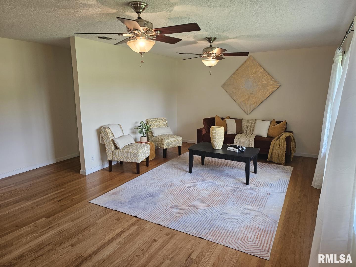 16485 East Robin Road Mount Vernon, IL 62864 - Photo 35 of 51 a living room with furniture and a chandelier
