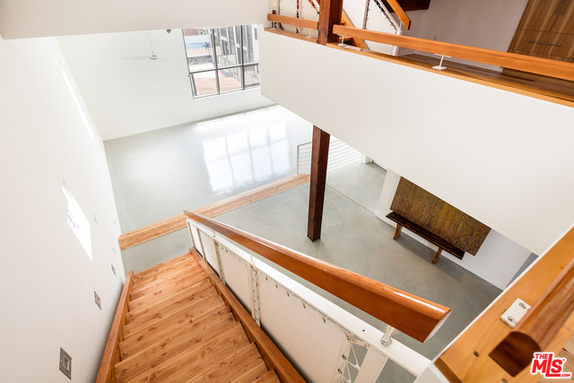 615 Hampton Drive, Unit C303 Venice, CA 90291 - Photo 11 of 19