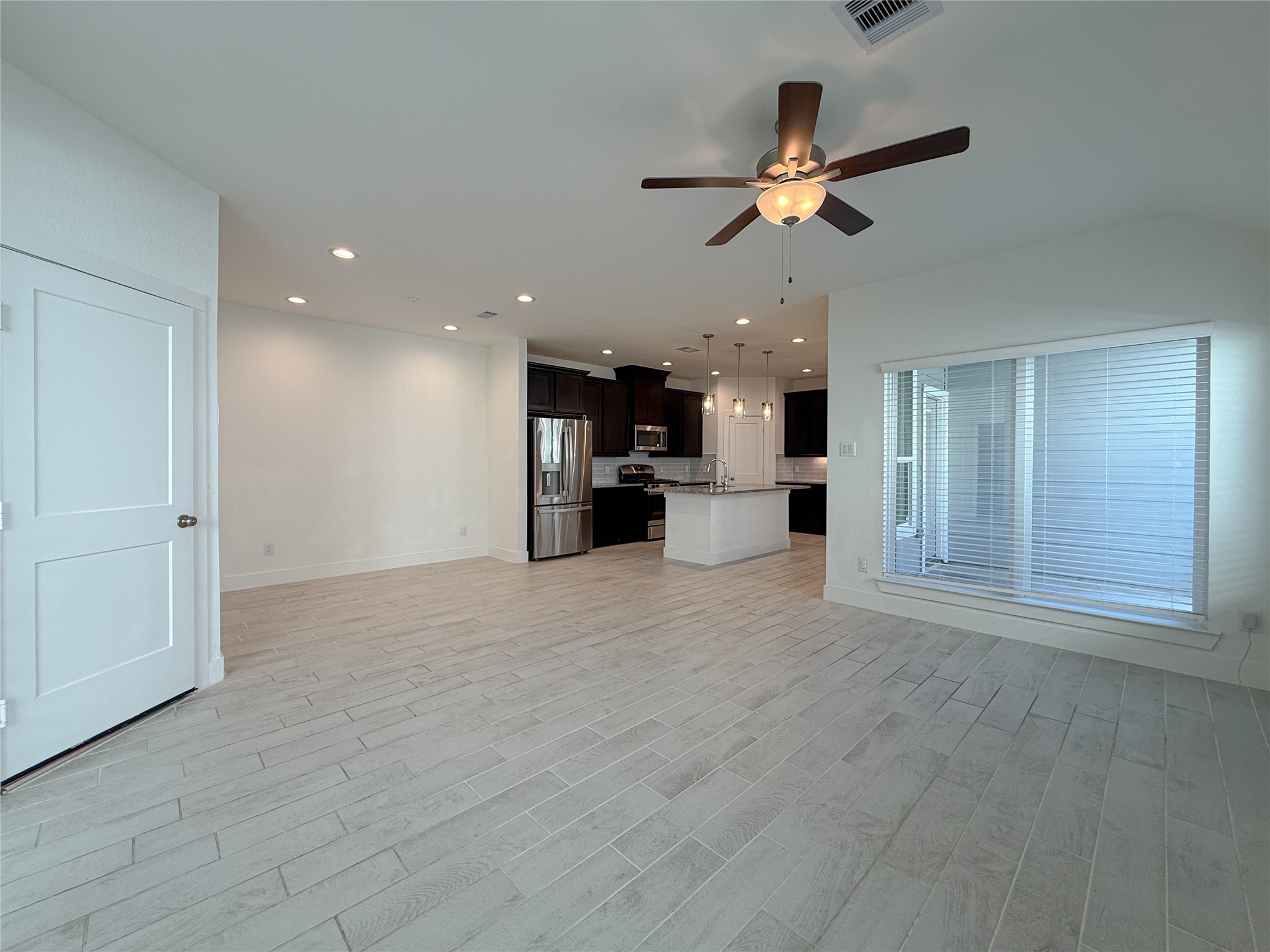 10030 Crescendo Way Manvel, TX 77578 - Photo 6 of 26