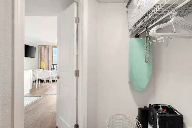 $159,900 | 6900 North Ocean Boulevard, Unit 1406, Myrtle Beach, SC 29572