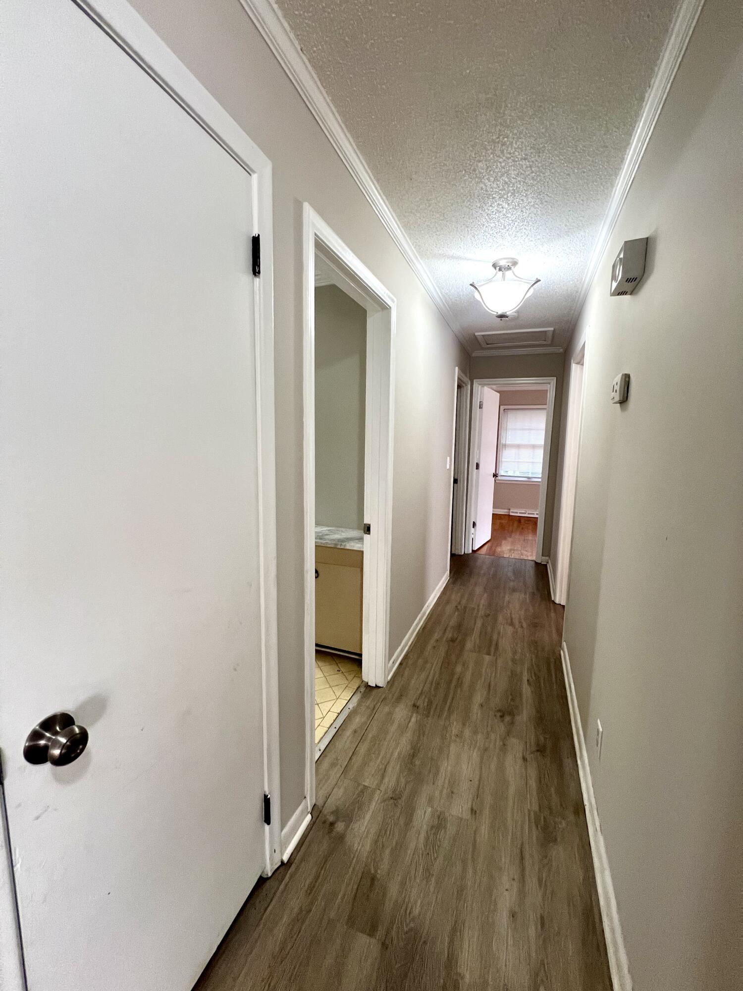 297 Old County Road Ringgold, GA 30736 - Photo 11 of 30 *