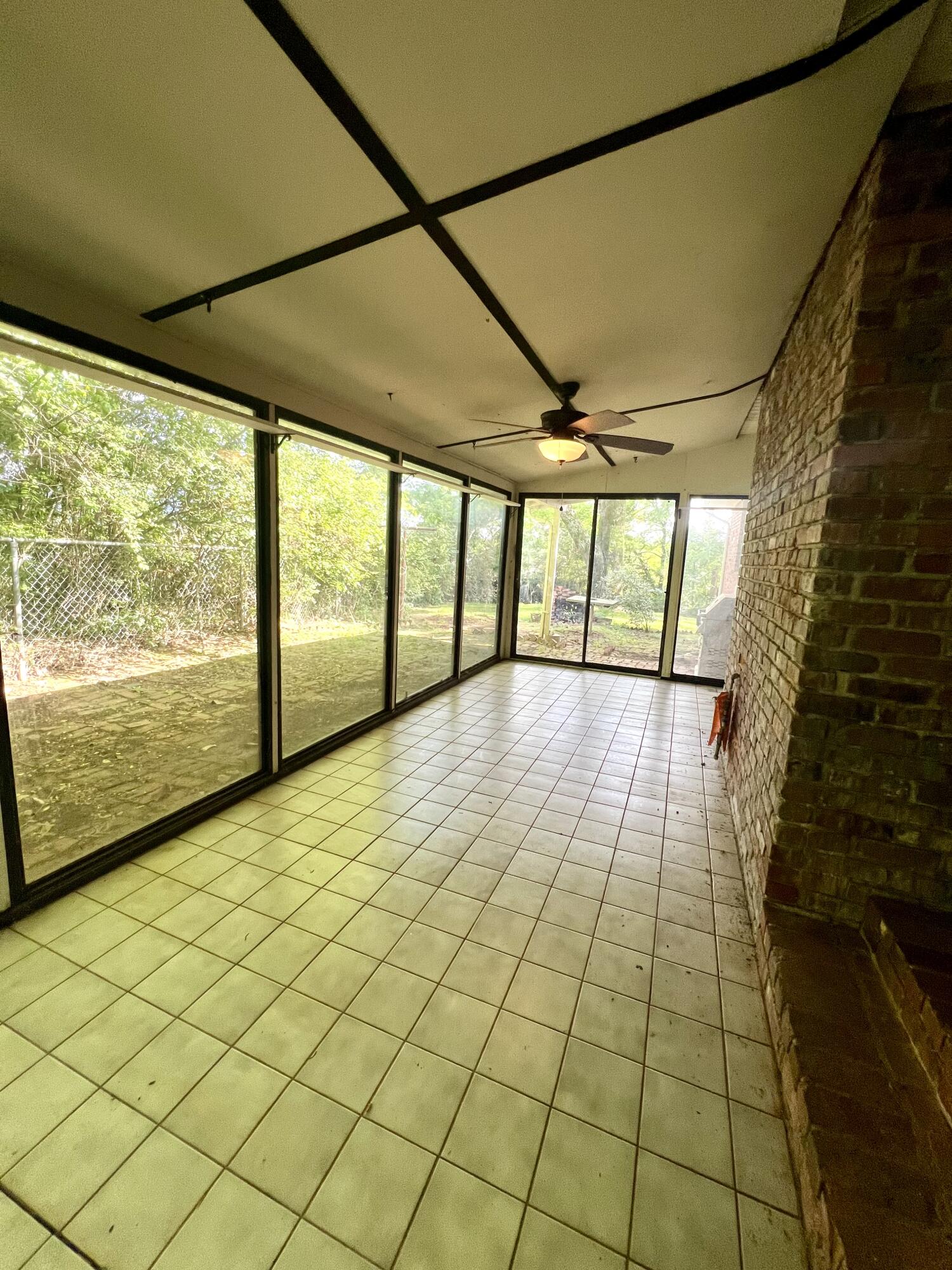 297 Old County Road Ringgold, GA 30736 - Photo 17 of 30 *
