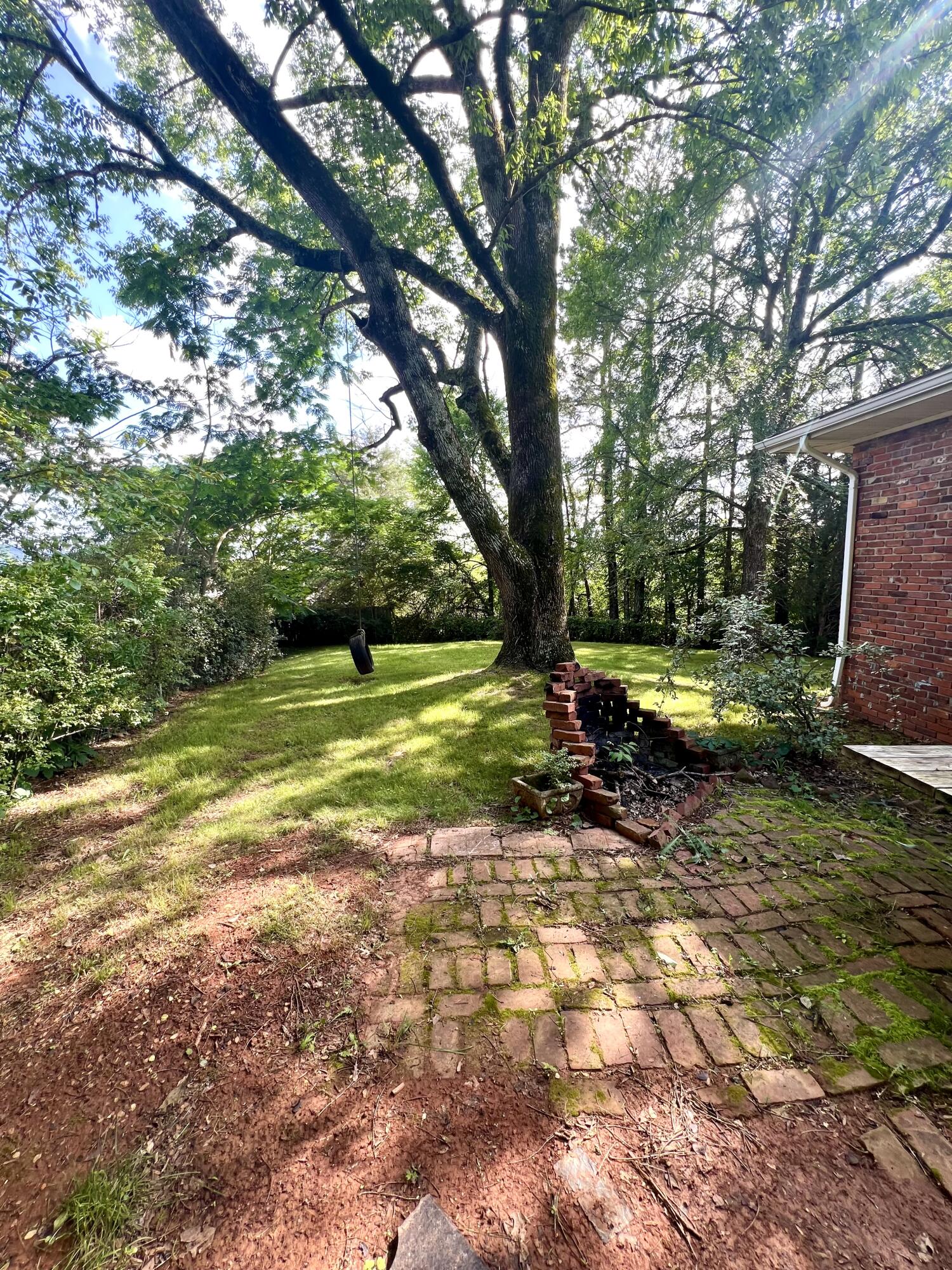 297 Old County Road Ringgold, GA 30736 - Photo 19 of 30 *