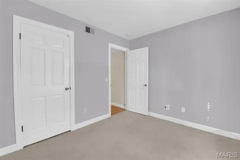 $185,000 | 243 West Jefferson Avenue, Unit 4, St. Louis, MO 63122