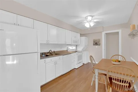 $185,000 | 243 West Jefferson Avenue, Unit 4, St. Louis, MO 63122