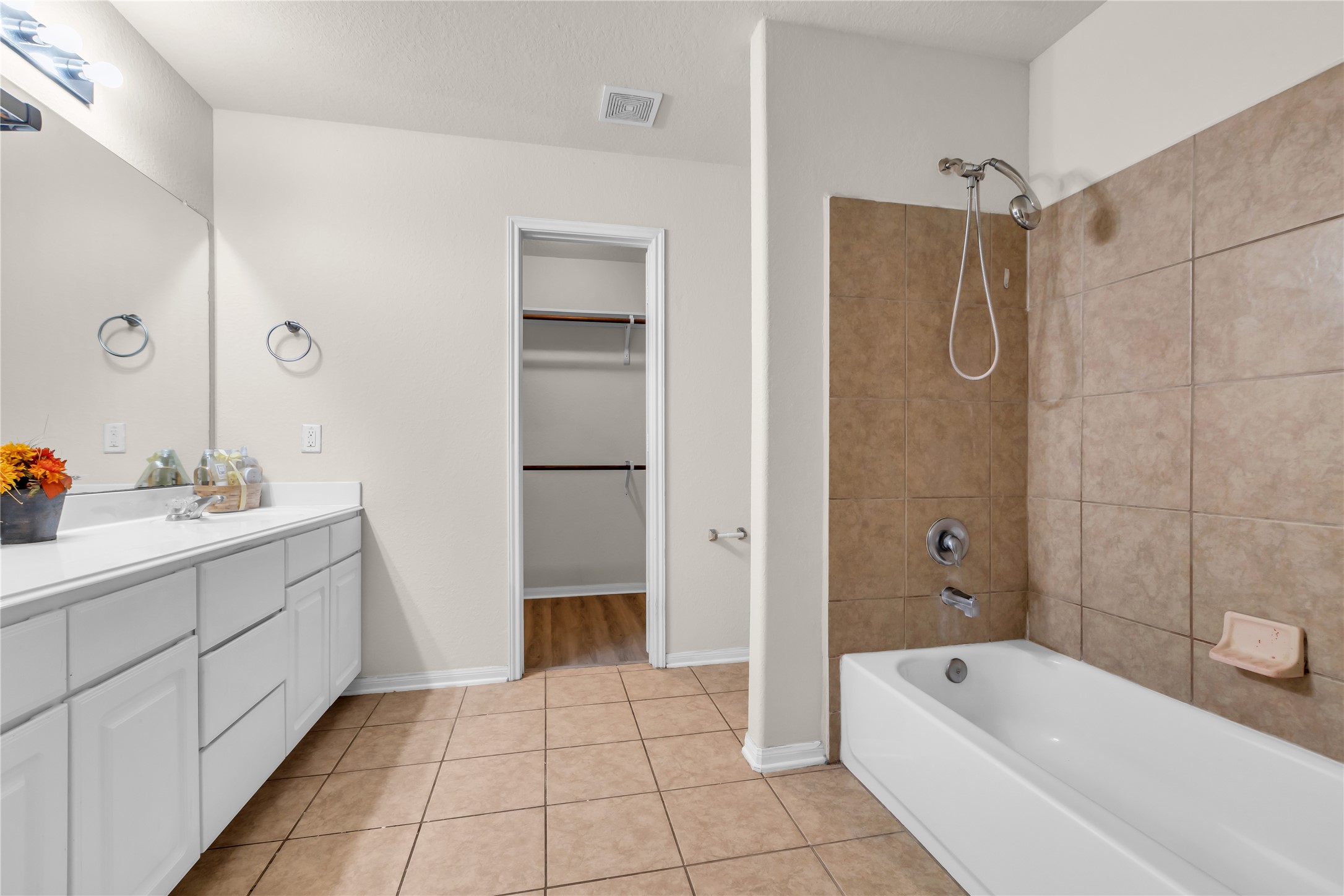 3050 Thicket Path Way Katy, TX 77493 - Photo 16 of 24