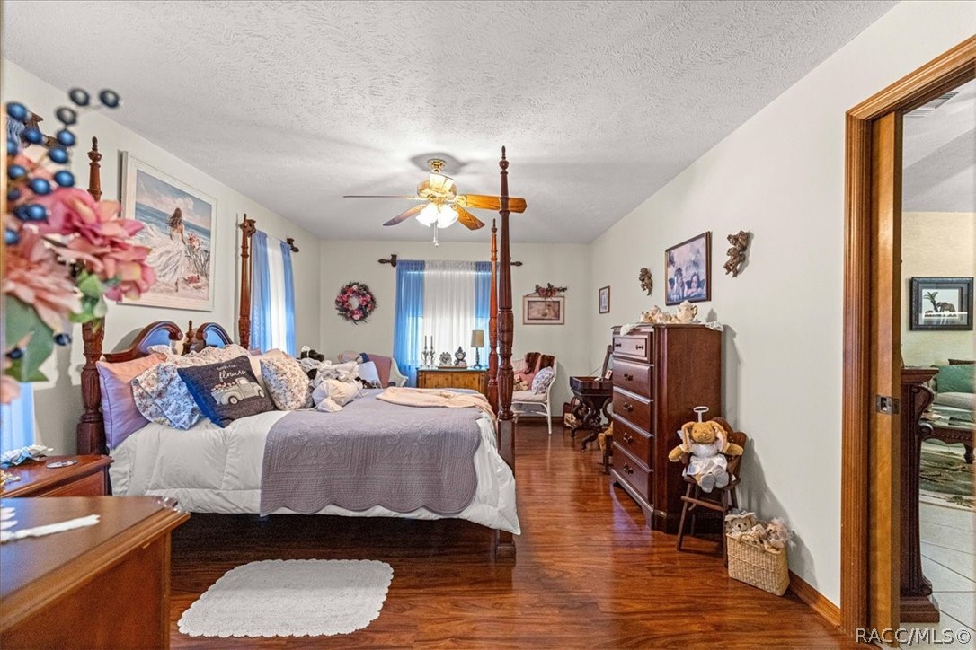 2964 South Cygnet Terrace Inverness, FL 34450 - Photo 23 of 67 a bedroom with furniture and a window