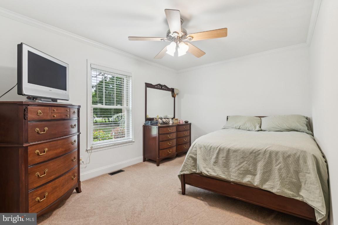 50 Ridgeview Avenue Berlin, NJ 08009 - Photo 17 of 22