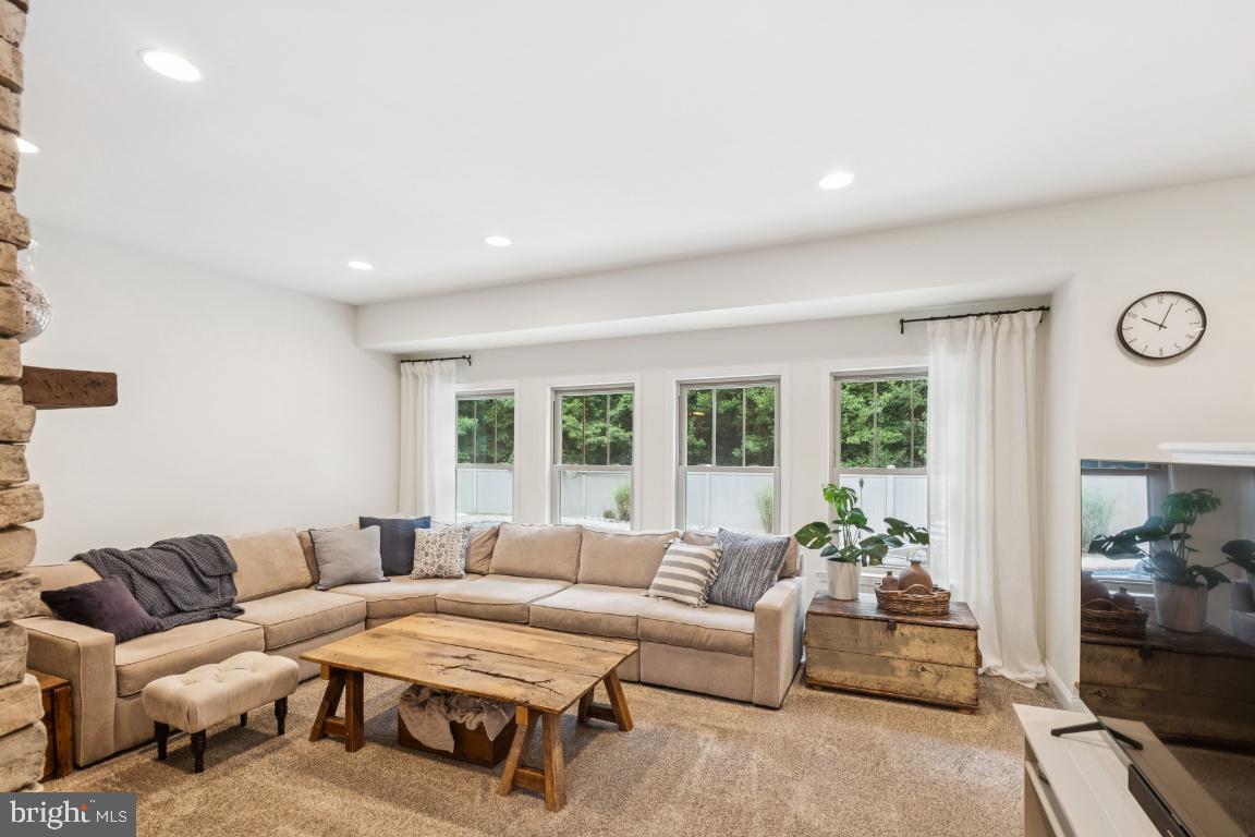 50 Ridgeview Avenue Berlin, NJ 08009 - Photo 4 of 22